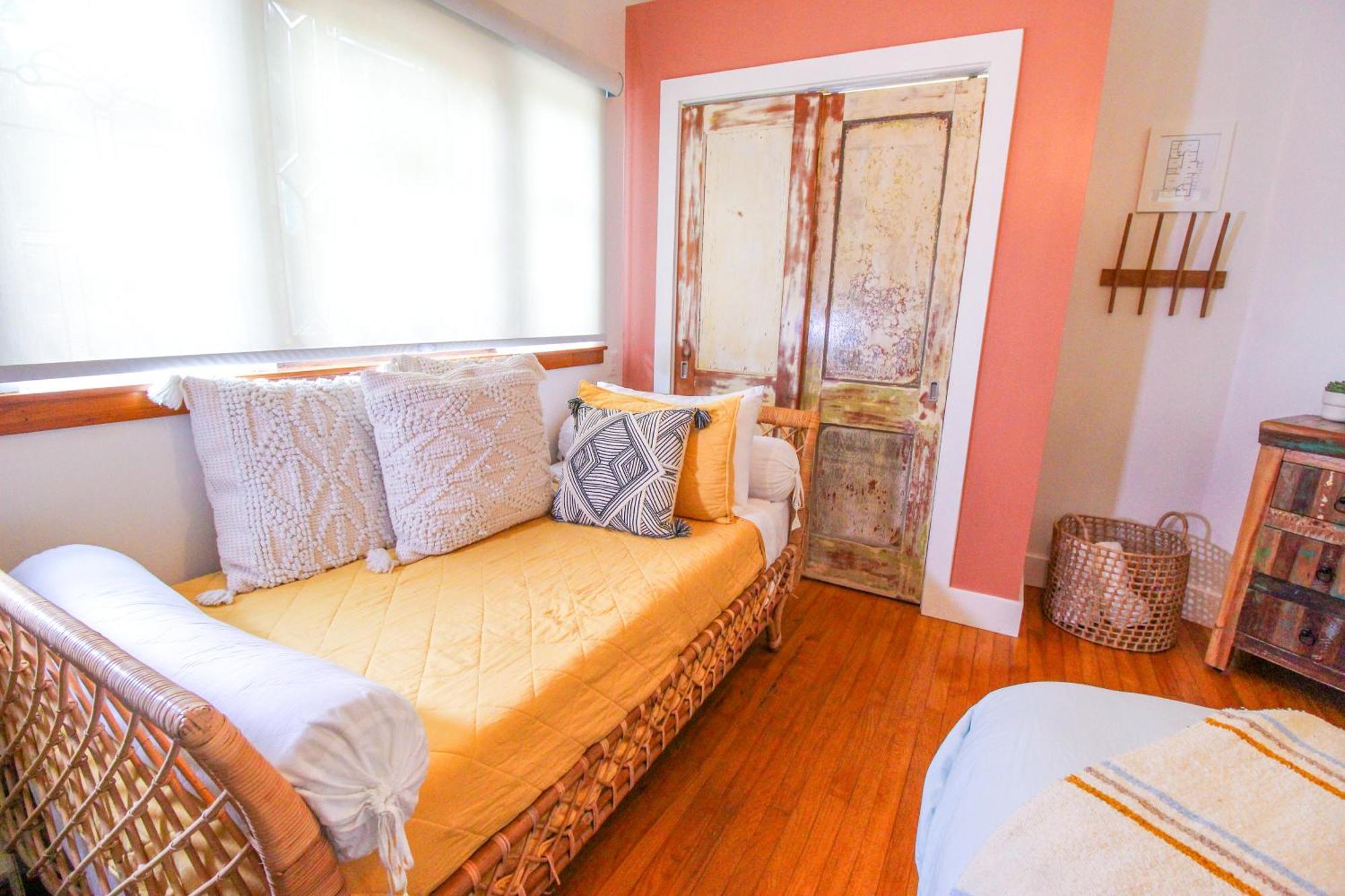 Luxurious Bohemian Bungalow In Lincolnville - Mins From Downtown! سانت أوغيستين المظهر الخارجي الصورة